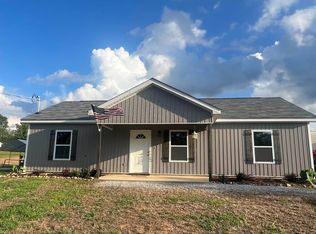 201 Country Breeze Cir, Wedowee, AL 36278