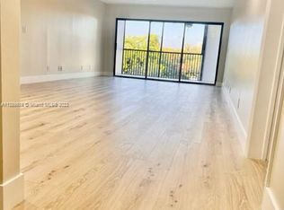 491 Racquet Club Rd APT 312, Fort Lauderdale, FL 33326