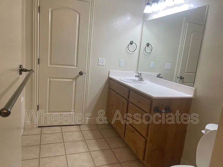378 S 2150 W #202 — Photo 21