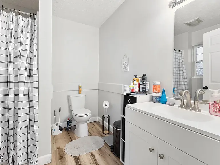 2121 Turkey Trl — Photo 15