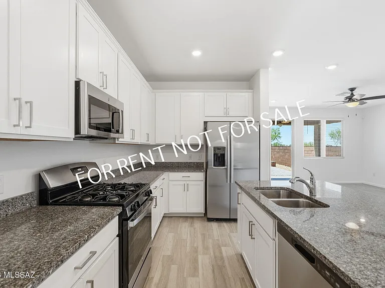 13142 E Cembeline Ln — Photo 14