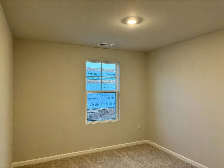 240 Garden Vine 542 Carson — Photo 21