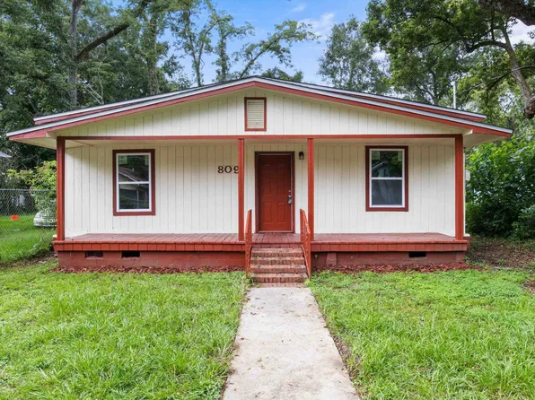 809 Dover St, Tallahassee, FL 32304