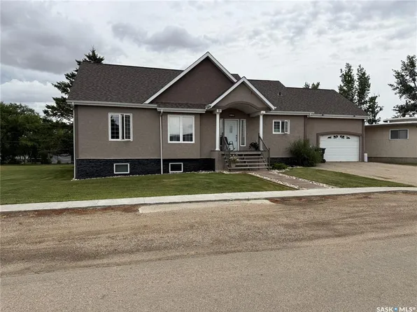 630 Saskatchewan STREET, Central Butte, SK S0H 0T0