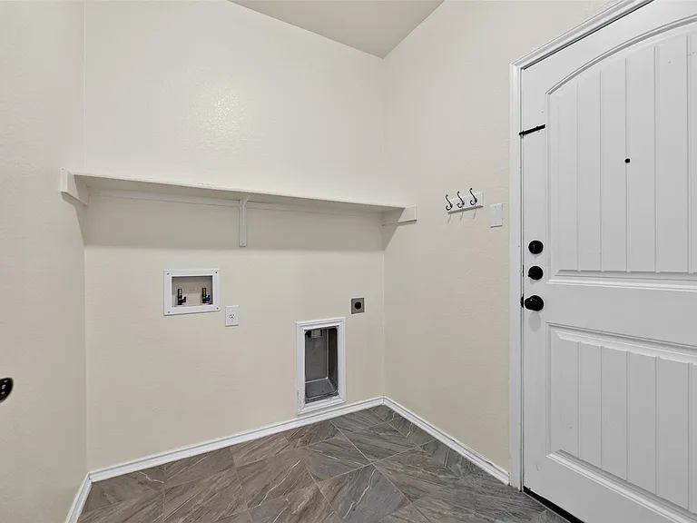 1049 Clove Hitch Rd — Photo 14