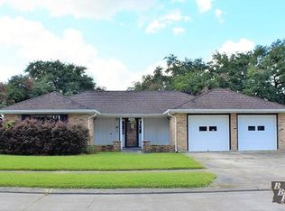 2104 Ruby Dr, Houma, LA 70363