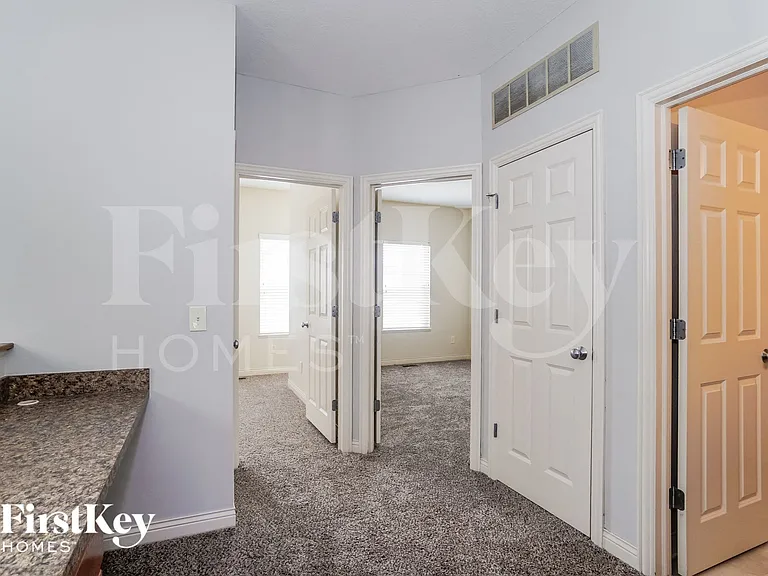 5643 Holly River Ave — Photo 13