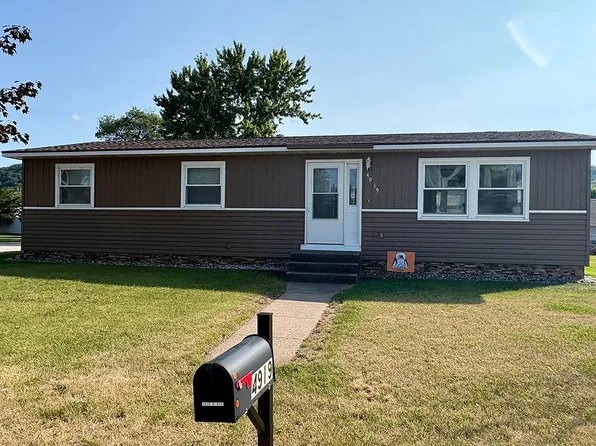 4919 W 9th St, Winona, MN 55987
