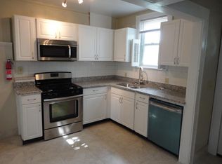 898 Thomas Rd, Columbus, OH 43212