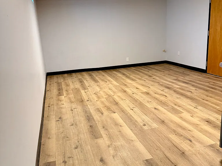 3036 James Ave S — Photo 11