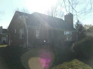 24810 Manila St, Harrison Township, MI