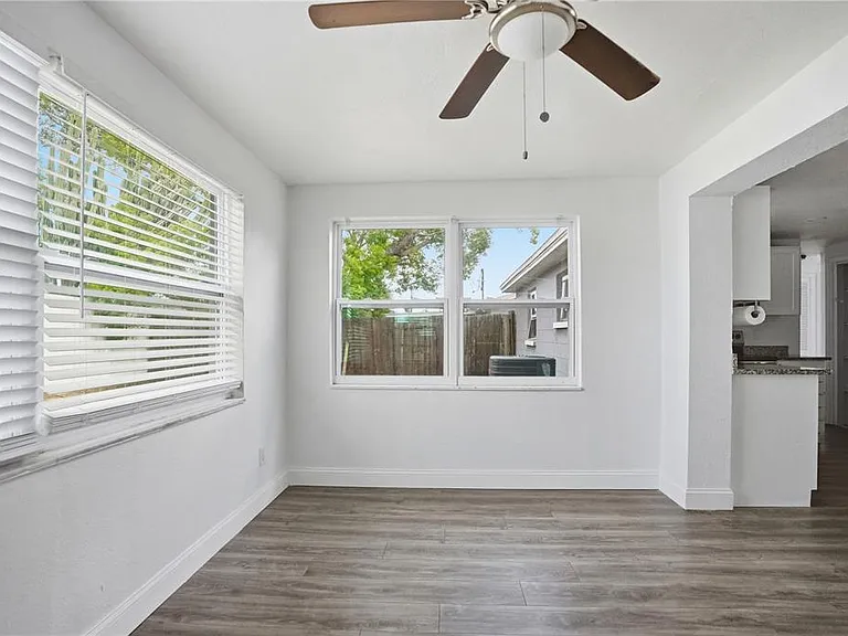 3301 Rosefield Dr — Photo 18