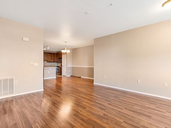 5th image of 2672 S Cathay Way Unit 107