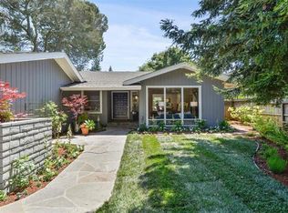2 Yerba Buena Ave, Los Altos, CA 94022
