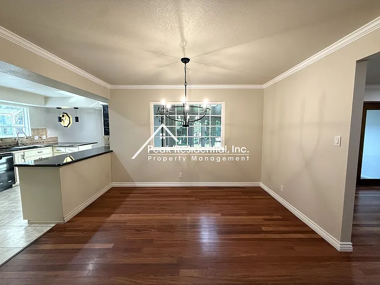 5706 Jeff Way — Photo 15