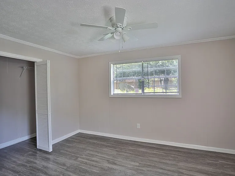 Townhomes at Pleasant Hill — Photo 14