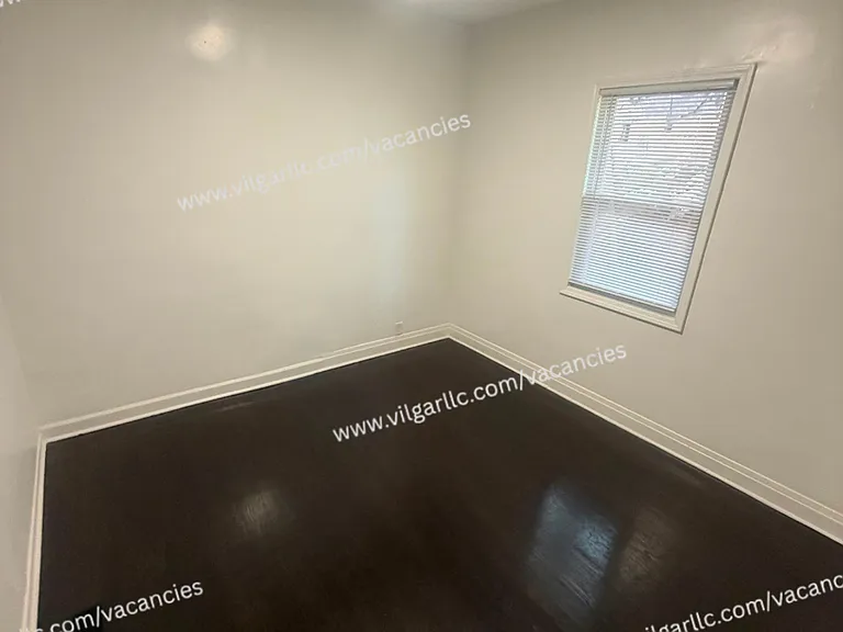 2435 Diamond Ave — Photo 27