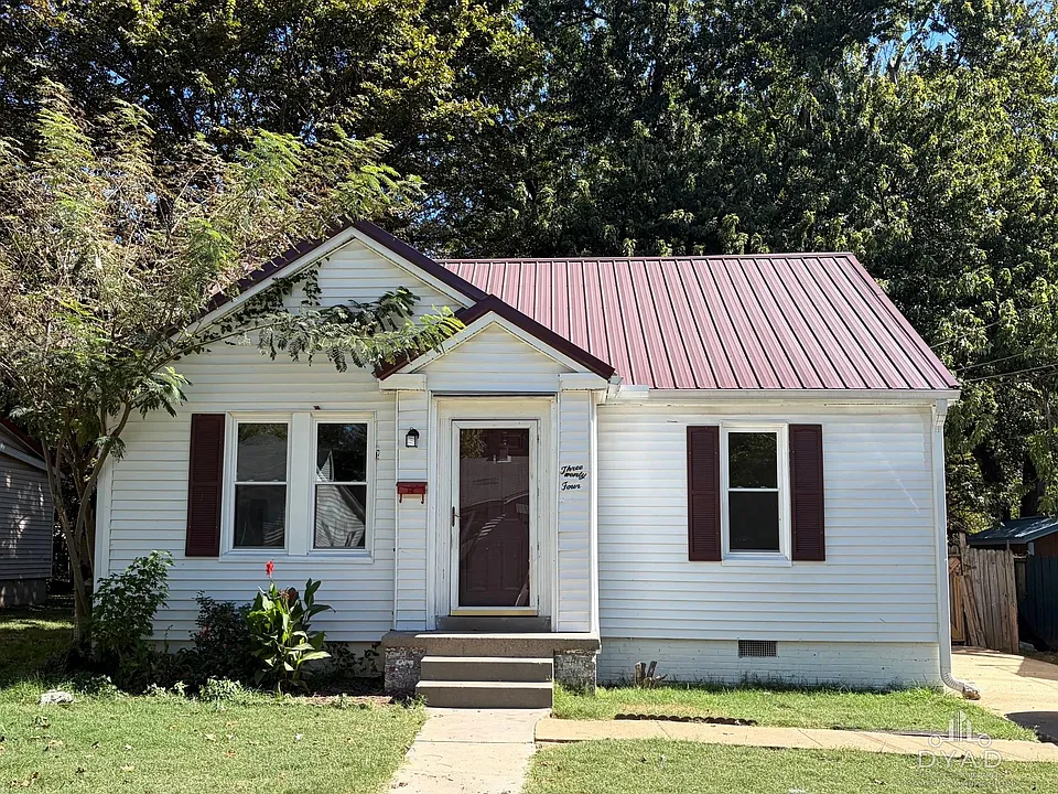 324 Victory Ave
