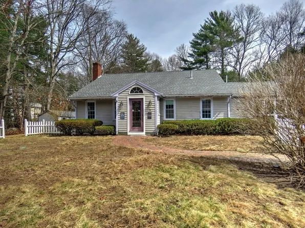 24 Estes Rd, Rockland, MA 02339
