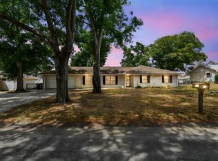 1102 Shadowbrook Dr N, Lakeland, FL 33813
