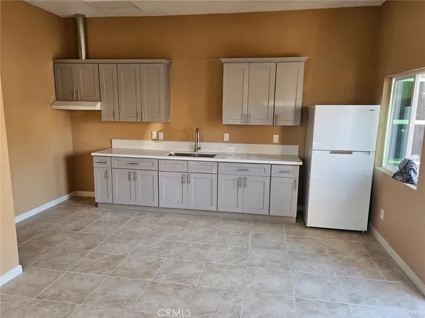 18995 Gentian Ave, Riverside, CA 92508