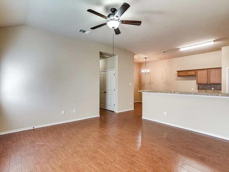 1120 Brendon Lee Ln #1120 — Photo 4