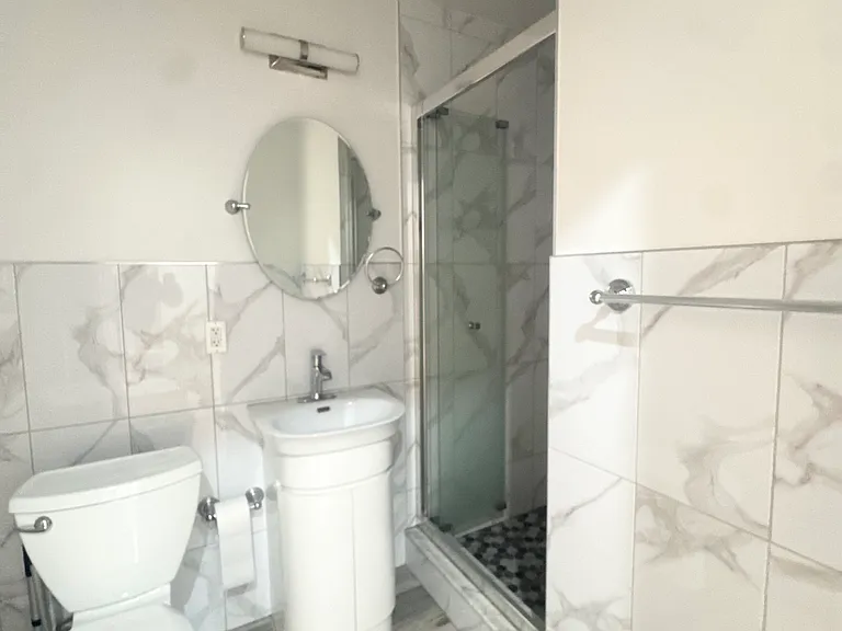 703 Macdonough St #2 — Photo 14