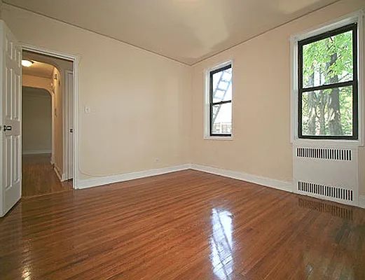 Rented by SW Queens Mezzanine | media 12