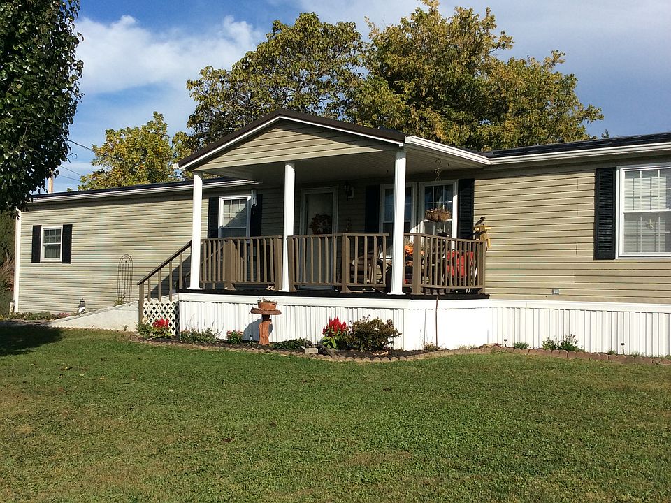 A 1997 manufactured home