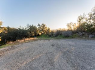 743 Rosemary Ln, Squaw Valley, CA 93675