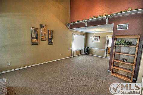 5th image of 2009 S Arbor Rose Dr