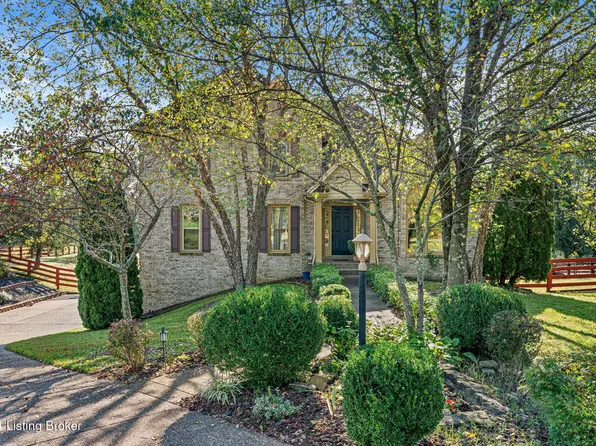 7702 Willow Bend Dr, Crestwood, KY 40014