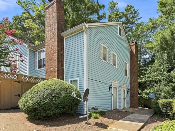 5557 Clover Rise Ln, Norcross, GA 30093