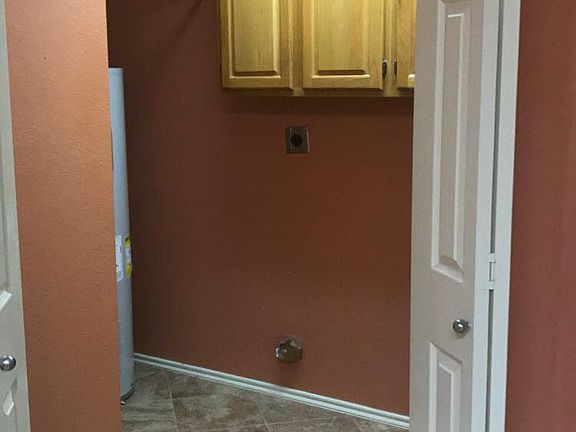 3rd image of 2405 Kimberly Dr