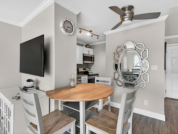 3rd image of 775 Gulf Shore Dr Unit 8152