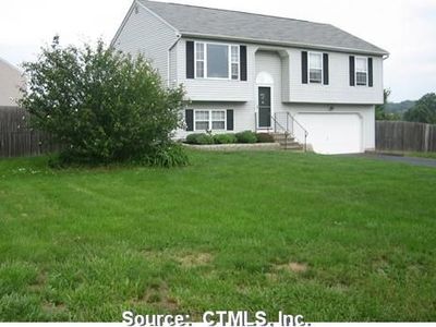 3 Brentwood Ln, Windsor, CT, 06095