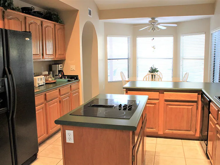 4178 W Orchid Ln — Photo 5