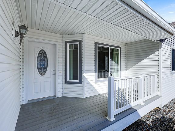 3rd image of 12417 E Aunnic Ln
