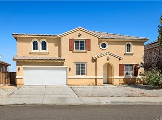 11766 Forest Park Ln, Victorville, CA 92392
