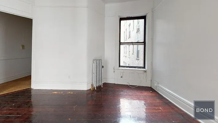 Rented by Bond New York | media 18