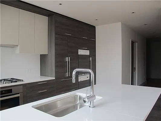 Rented by 212 Consulting Corp | media 22