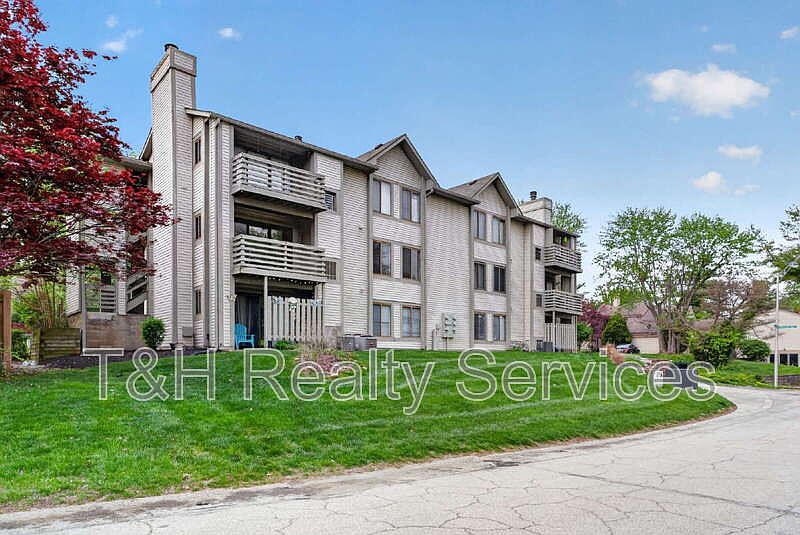 1st image of 2971 Horseshoe Bend Dr