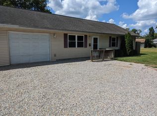 400 W Goodall St #B, Marion, IL 62959