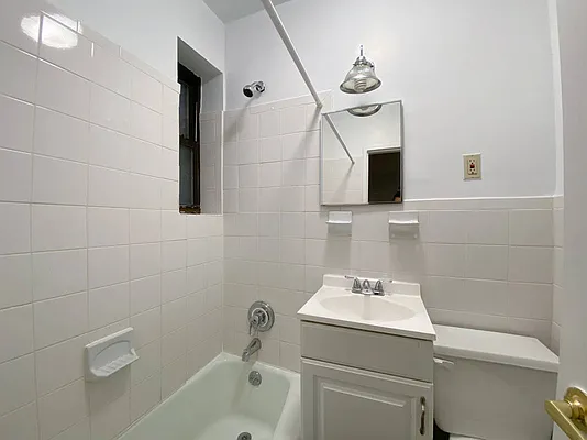 Rented by MAPT Residential LLC | media 6