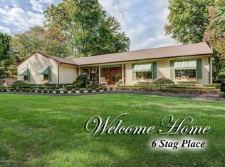 6 Stag Pl, Lincroft, NJ 07738