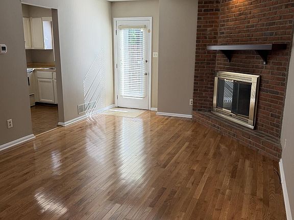 5th image of 1100 Turkey Foot Rd APT 6