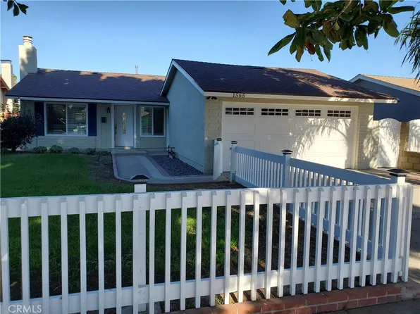 1565 Oakhorne Dr, Harbor City, CA 90710