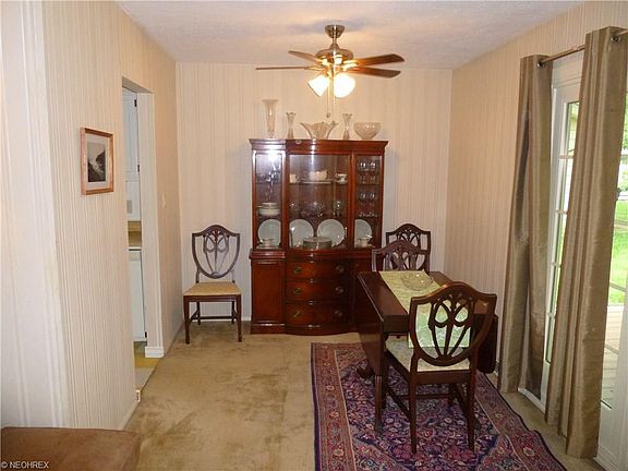 3rd image of 9405 Driftwood Dr