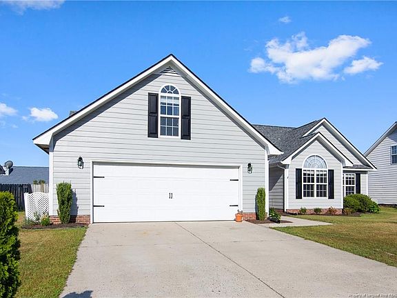 3rd image of 1008 Thistle Gold Dr