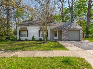 3675 Randolph Rd, Cleveland Heights, OH 44121